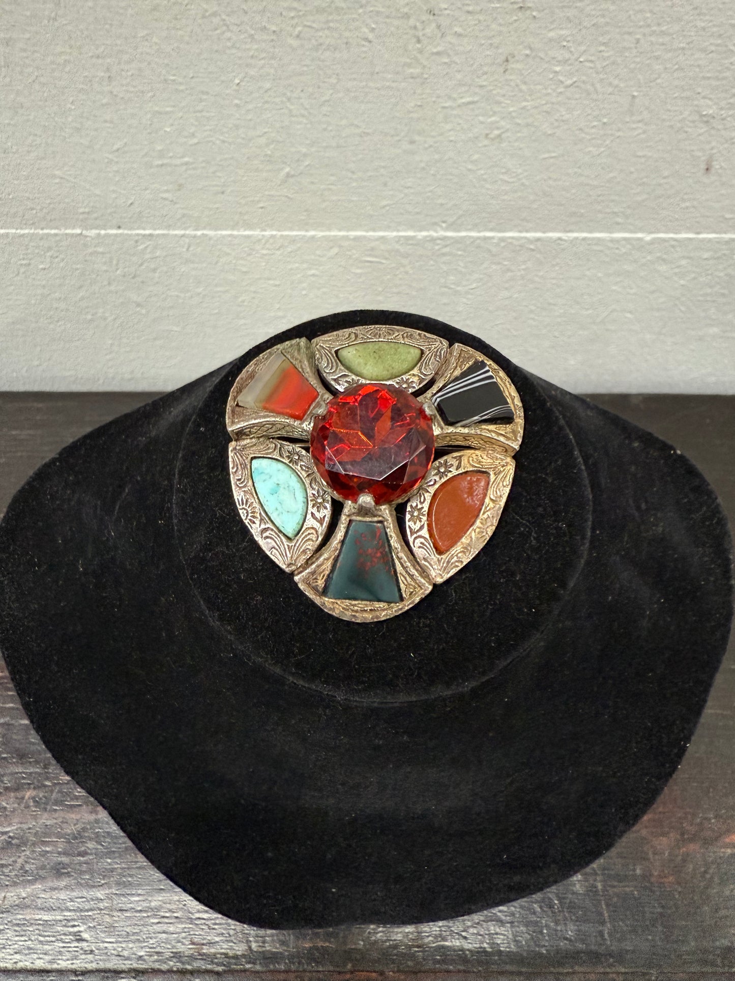 Vintage Scottish/Celtic Amber & Agate Style Glass Brooch