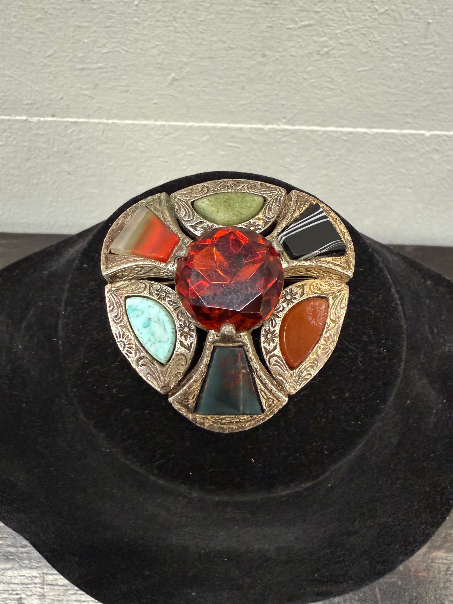 Vintage Scottish/Celtic Amber & Agate Style Glass Brooch