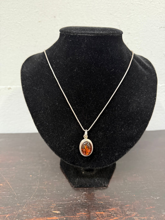 Vintage Sterling Silver & Baltic Amber Pendant & Chain