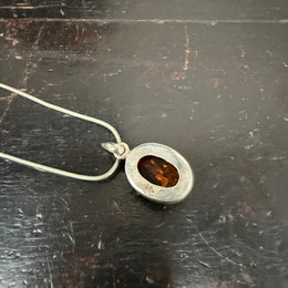 Vintage Sterling Silver & Baltic Amber Pendant & Chain