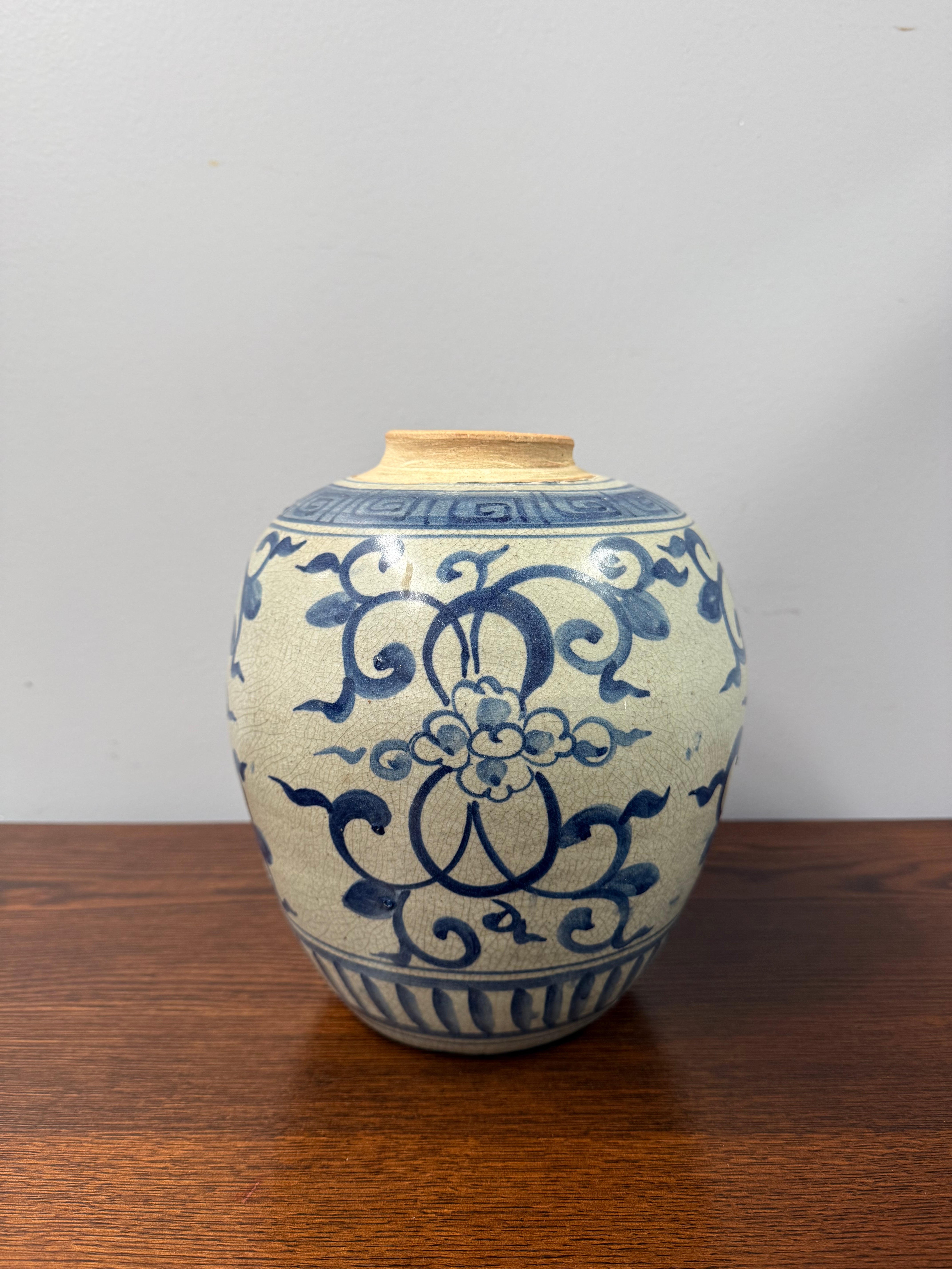 Late Qing Dynasty Blue & White Ginger Jar