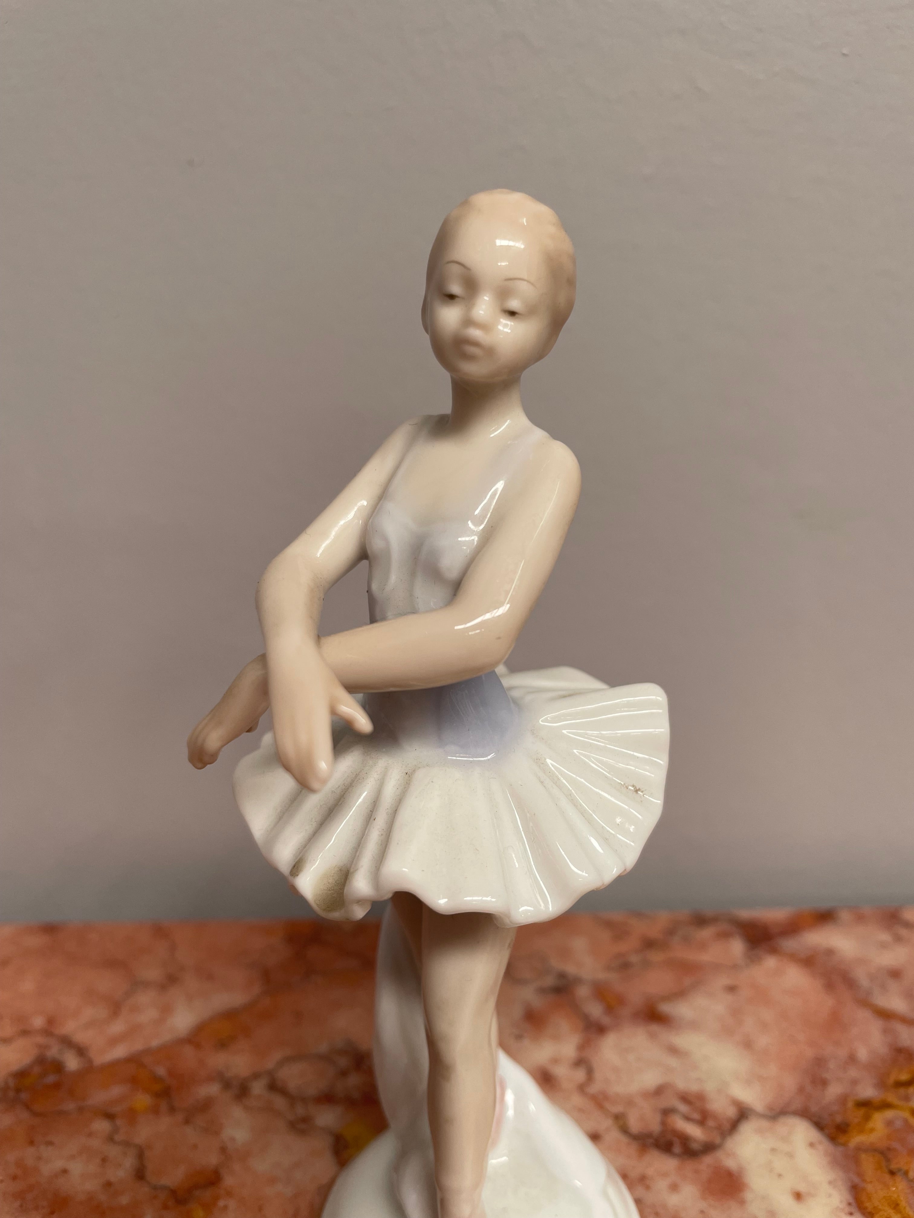 Delicate Vintage Ballet Dancer | Antique & Vintage | Moonee Ponds Antiques | Australia Wide Delivery