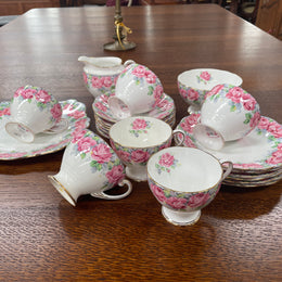 English Royal Standard Tea Set