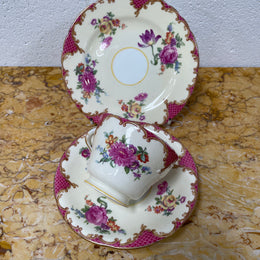 English Aynsley Trio Bone China