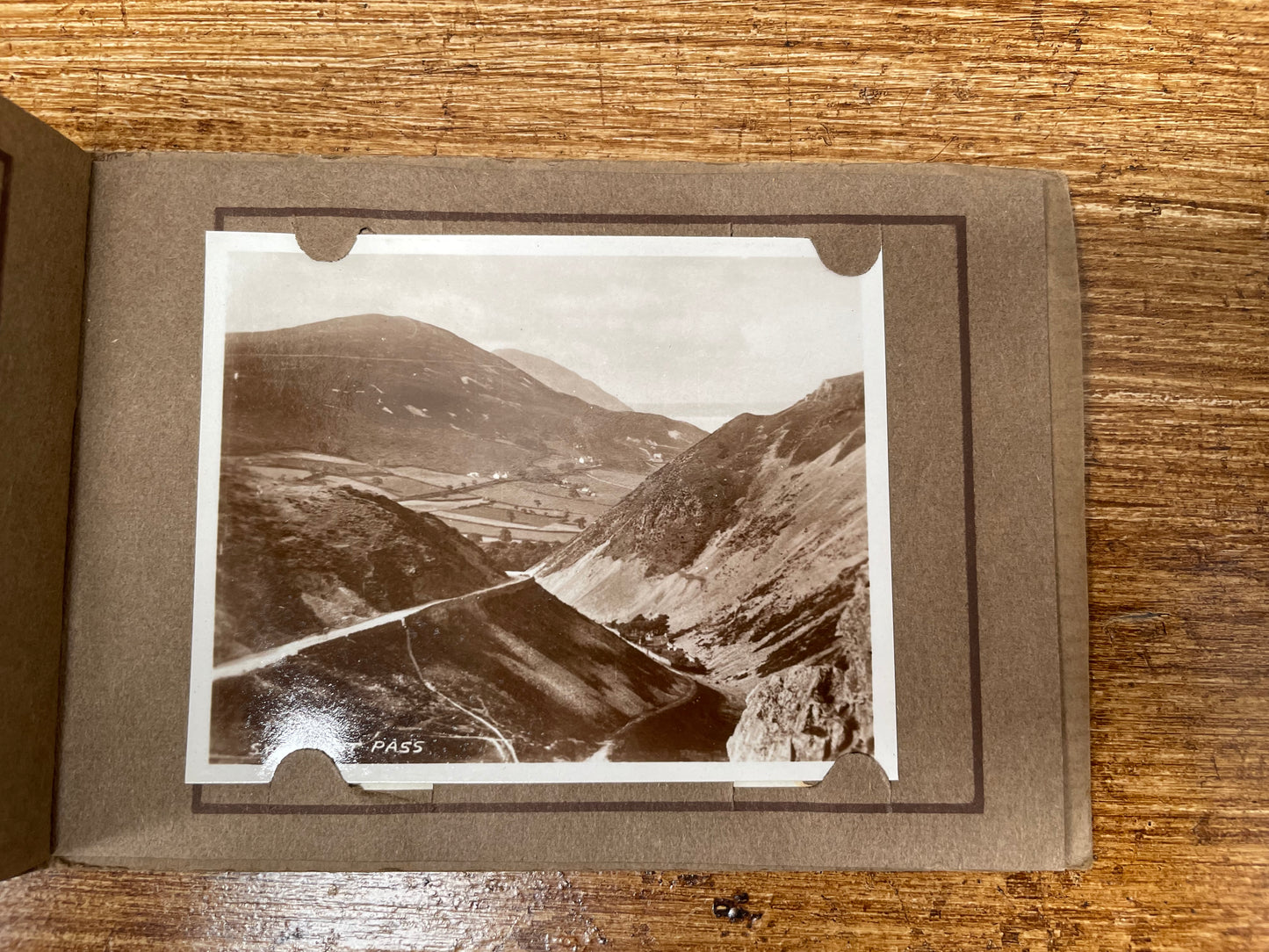 Vintage Valentines Snapshots Photographs Booklet