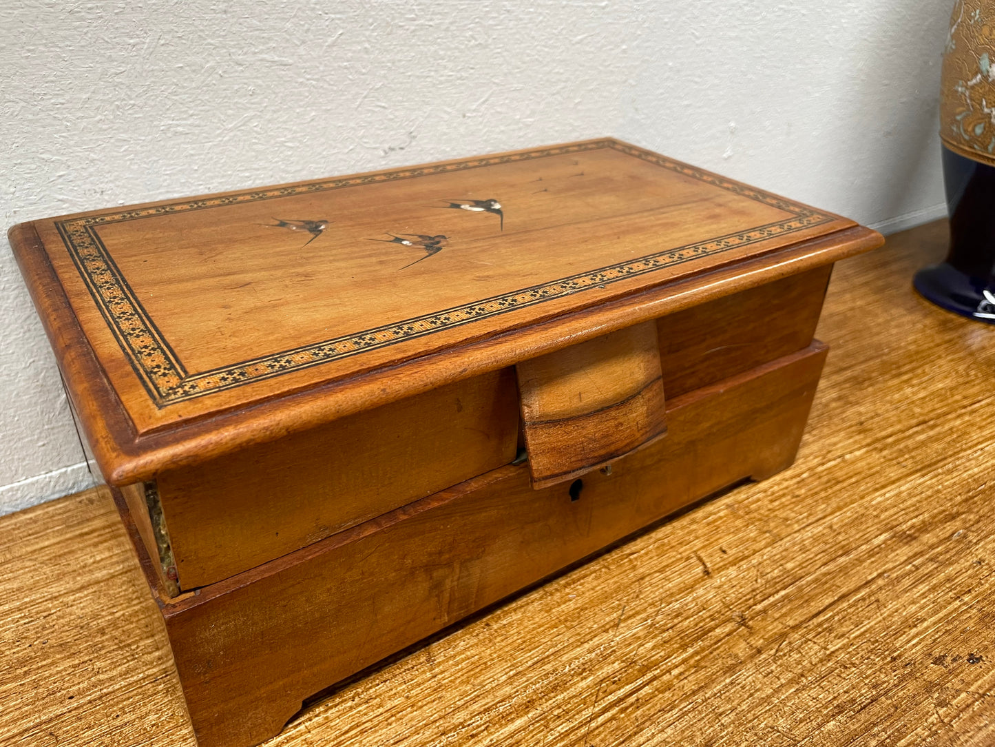 Antique Inlaid Olive Wood Jewelry Box