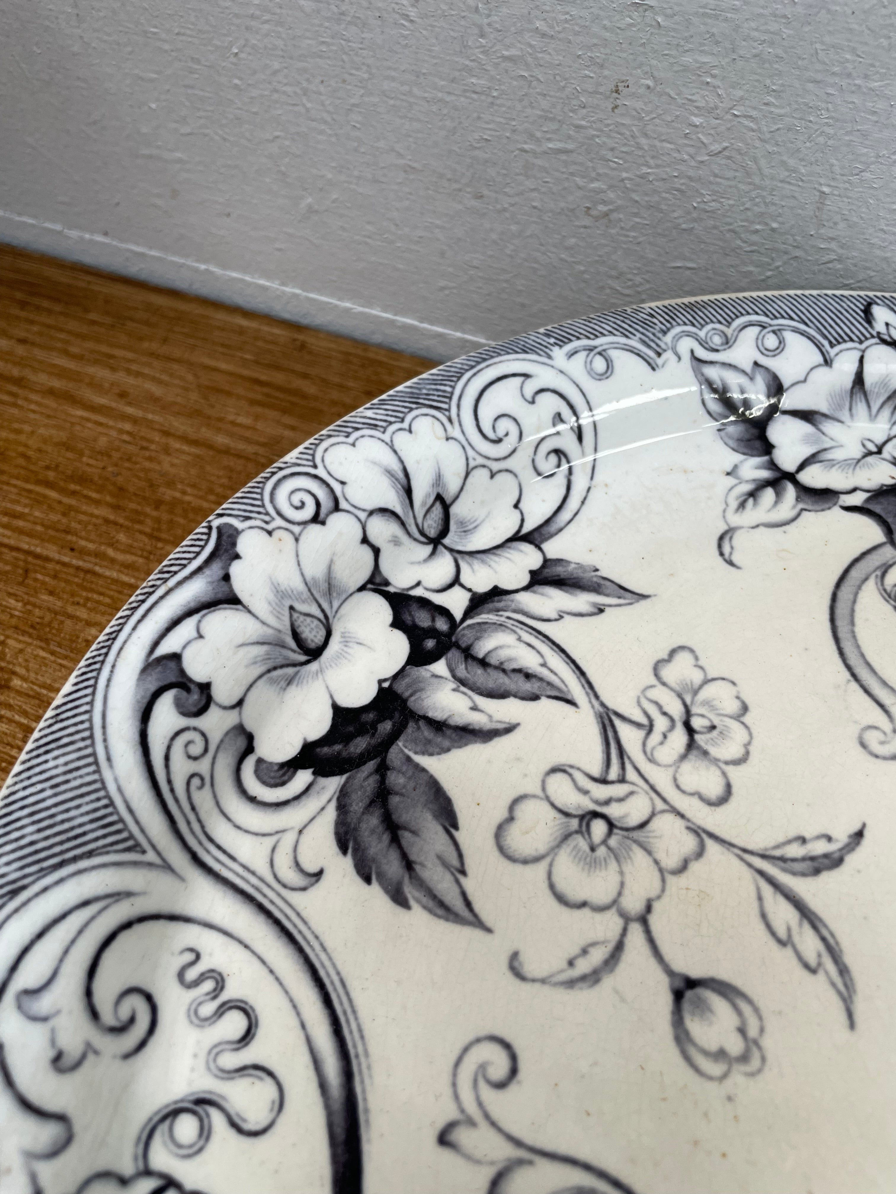 Victorian Cremorne Gardens Pattern Cake Stand | Antique & Vintage | Moonee Ponds Antiques | Australia Wide Delivery