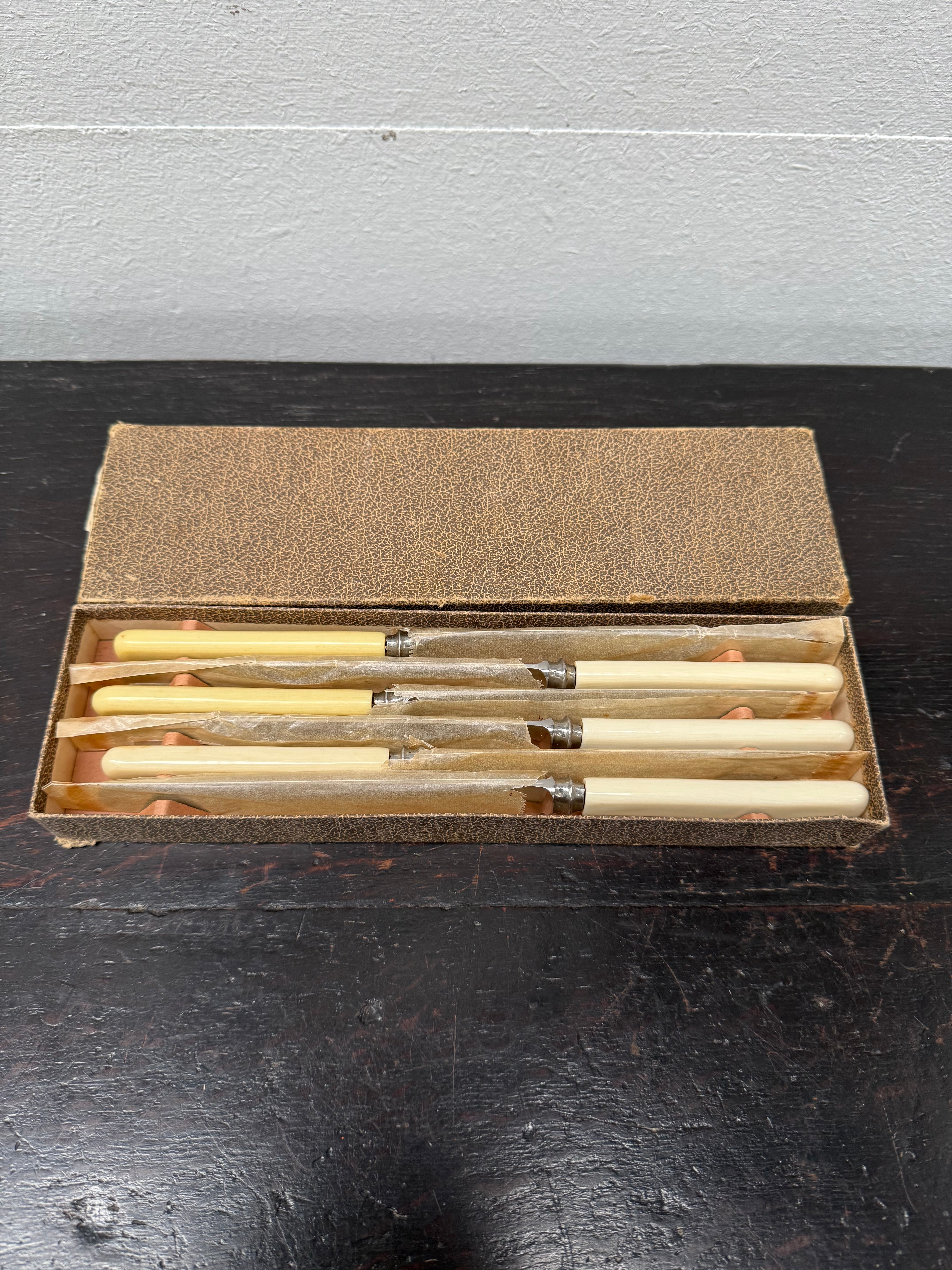 Antique Set 6 Bone Handled Knives In Original Box | Antique & Vintage | Moonee Ponds Antiques | Australia Wide Delivery