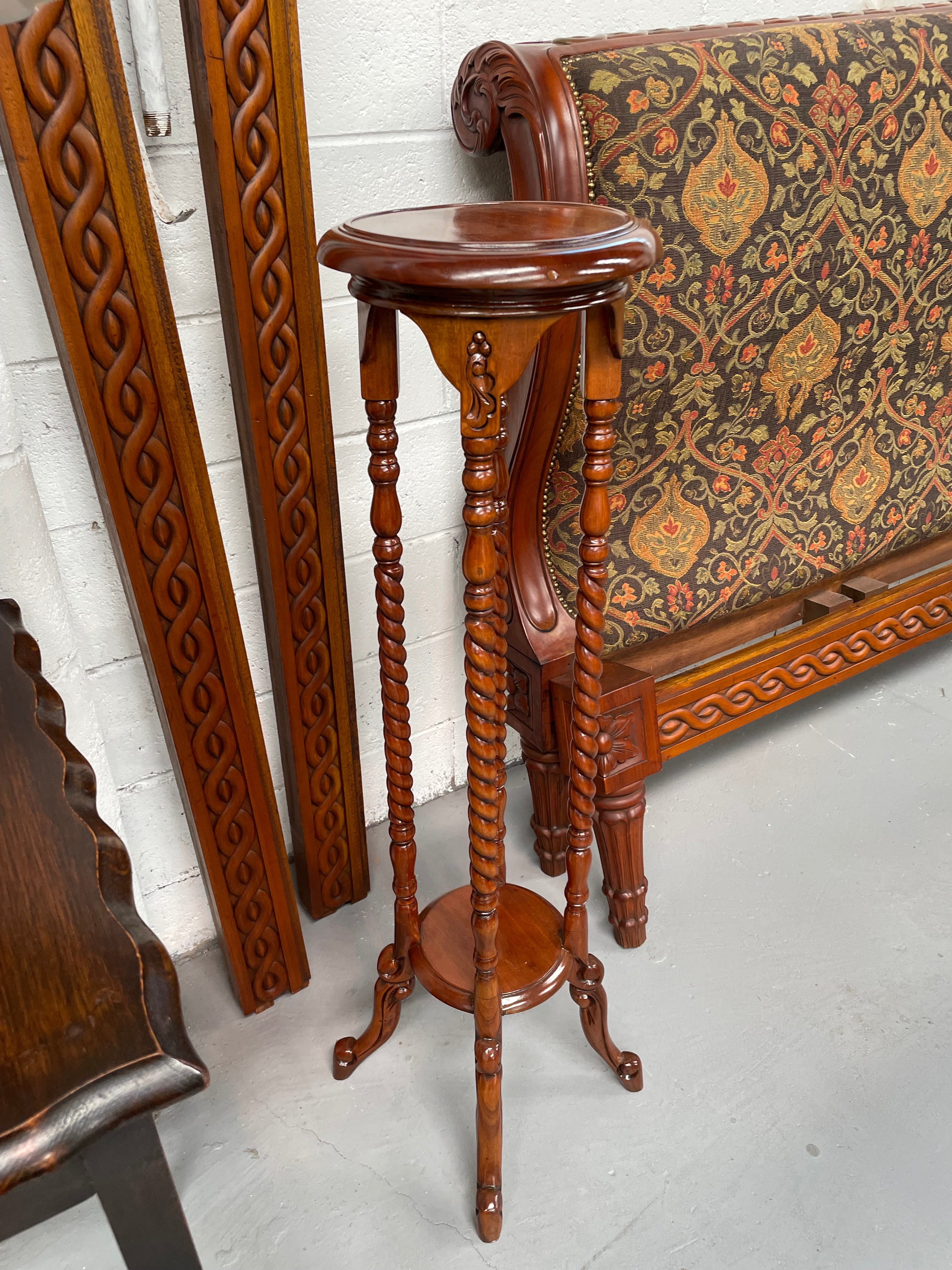 Vintage Mahogany Pedestal | Antique & Vintage | Moonee Ponds Antiques | Australia Wide Delivery