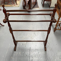 Victorian Cedar Freestanding Towel Rail