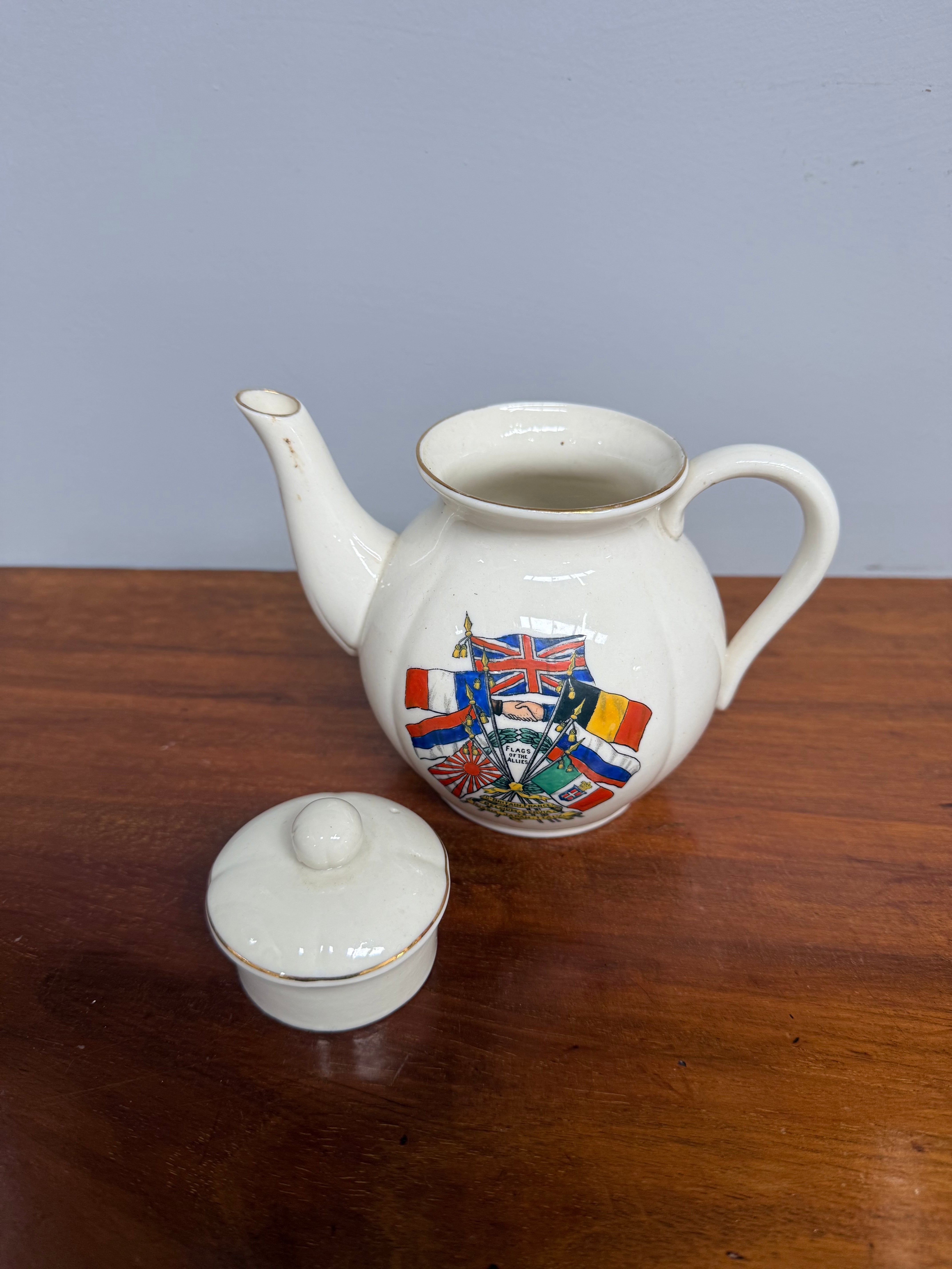 W.H Goss Great War Commemorative Tea Pot