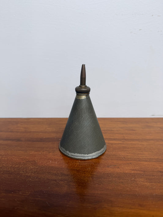 Vintage Oiler With Brass Tip
