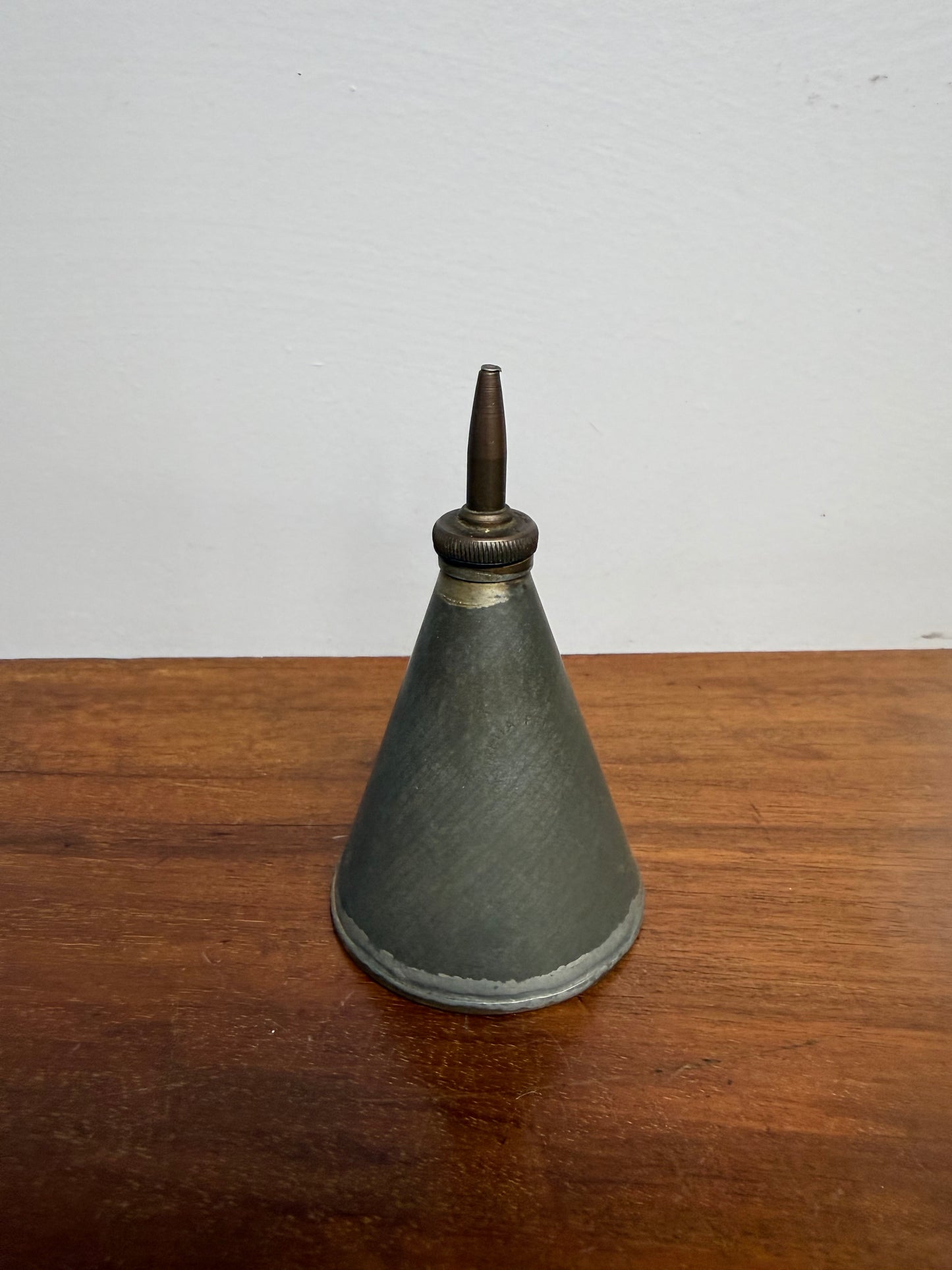 Vintage Oiler With Brass Tip