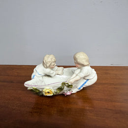 Novelty Dresden Salt With Children & A Boat
