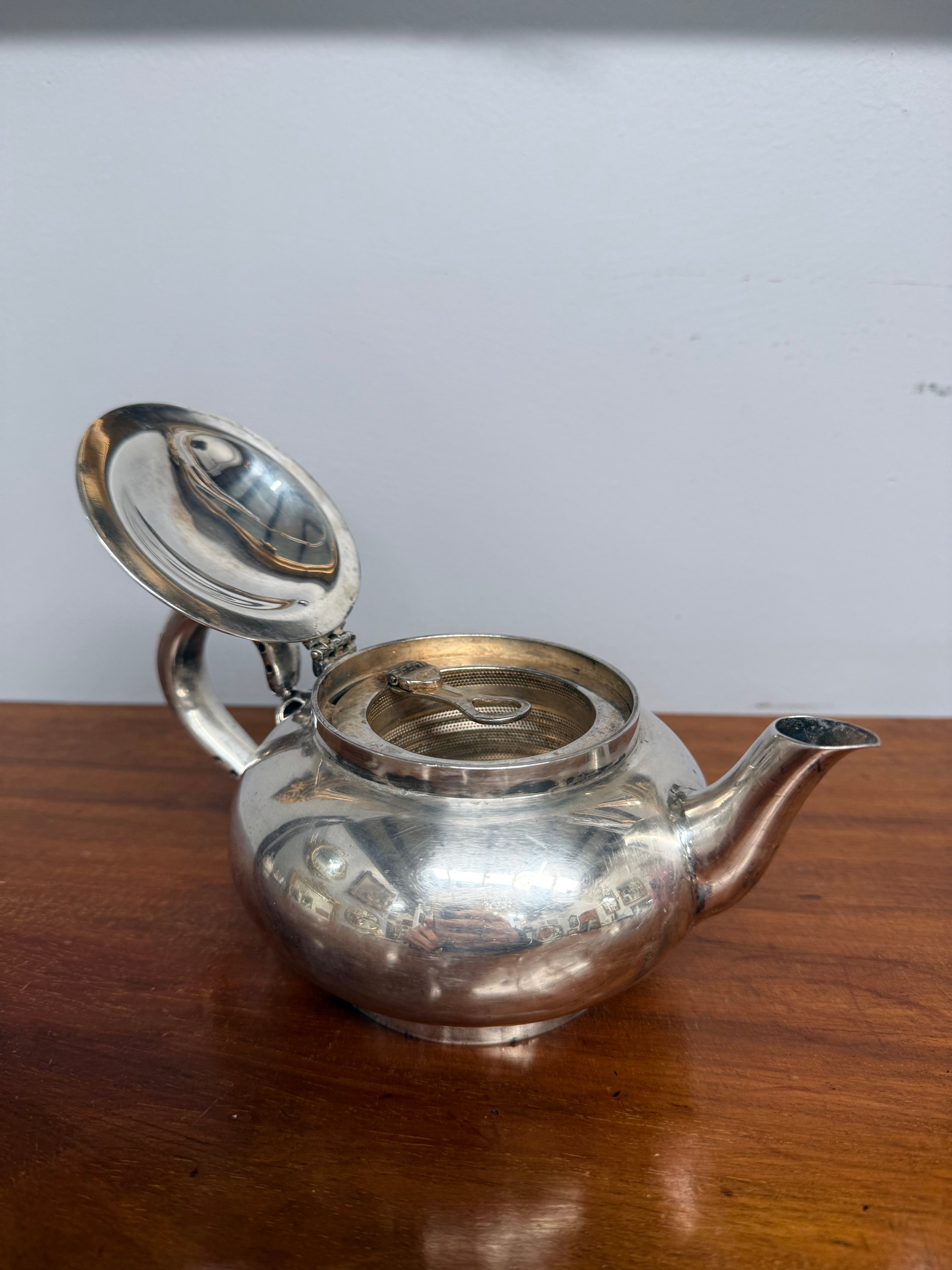 Vintage Robur Two Cup Teapot | Antique & Vintage | Moonee Ponds Antiques | Australia Wide Delivery