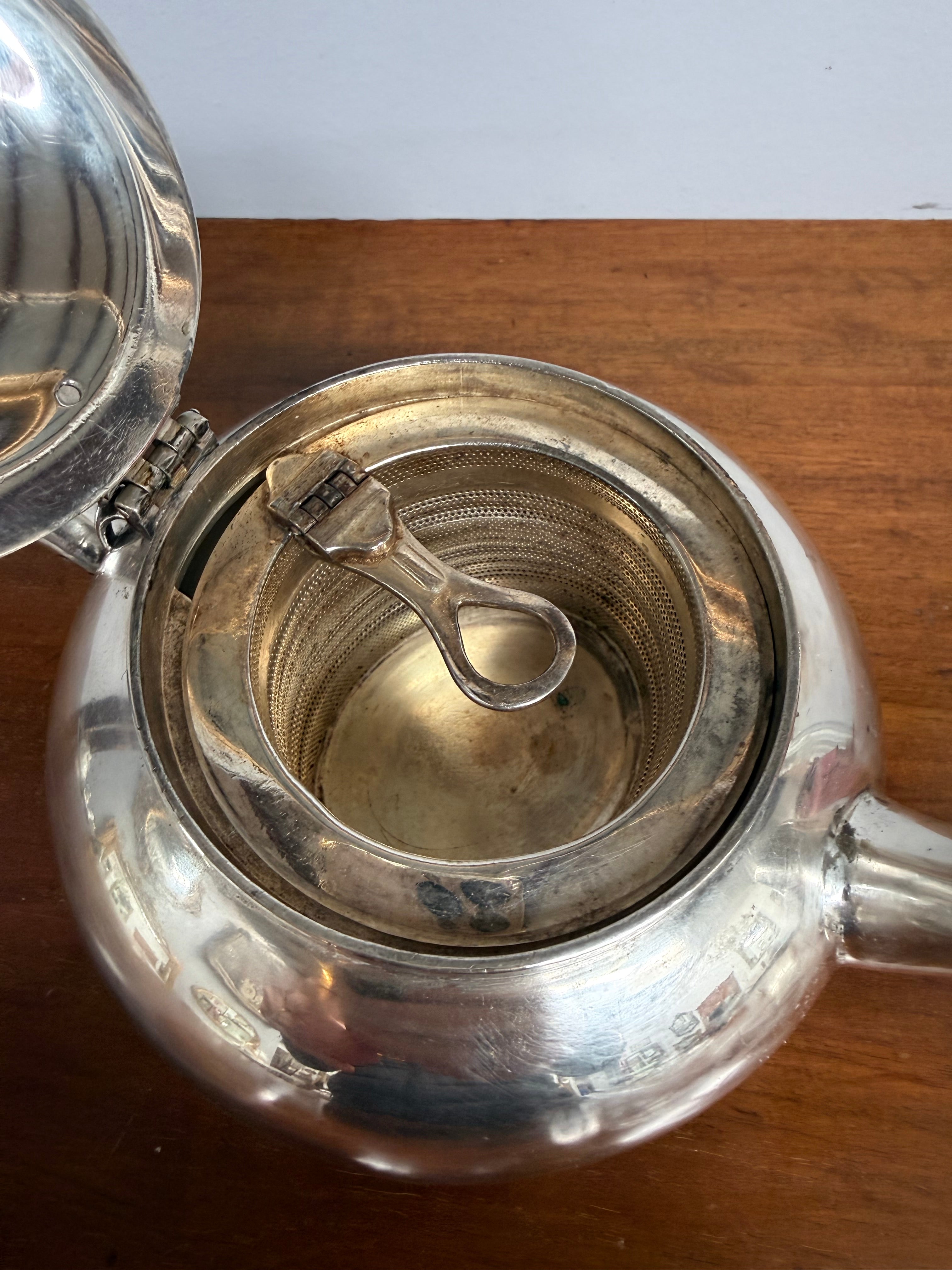 Vintage Robur Two Cup Teapot | Antique & Vintage | Moonee Ponds Antiques | Australia Wide Delivery