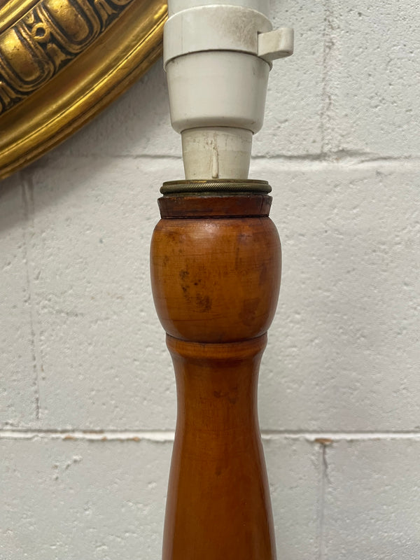 Antique Pine standard lamp that has been rewired to Australian standards with foot pedal. It has been sourced locally and is in good original detailed condition.