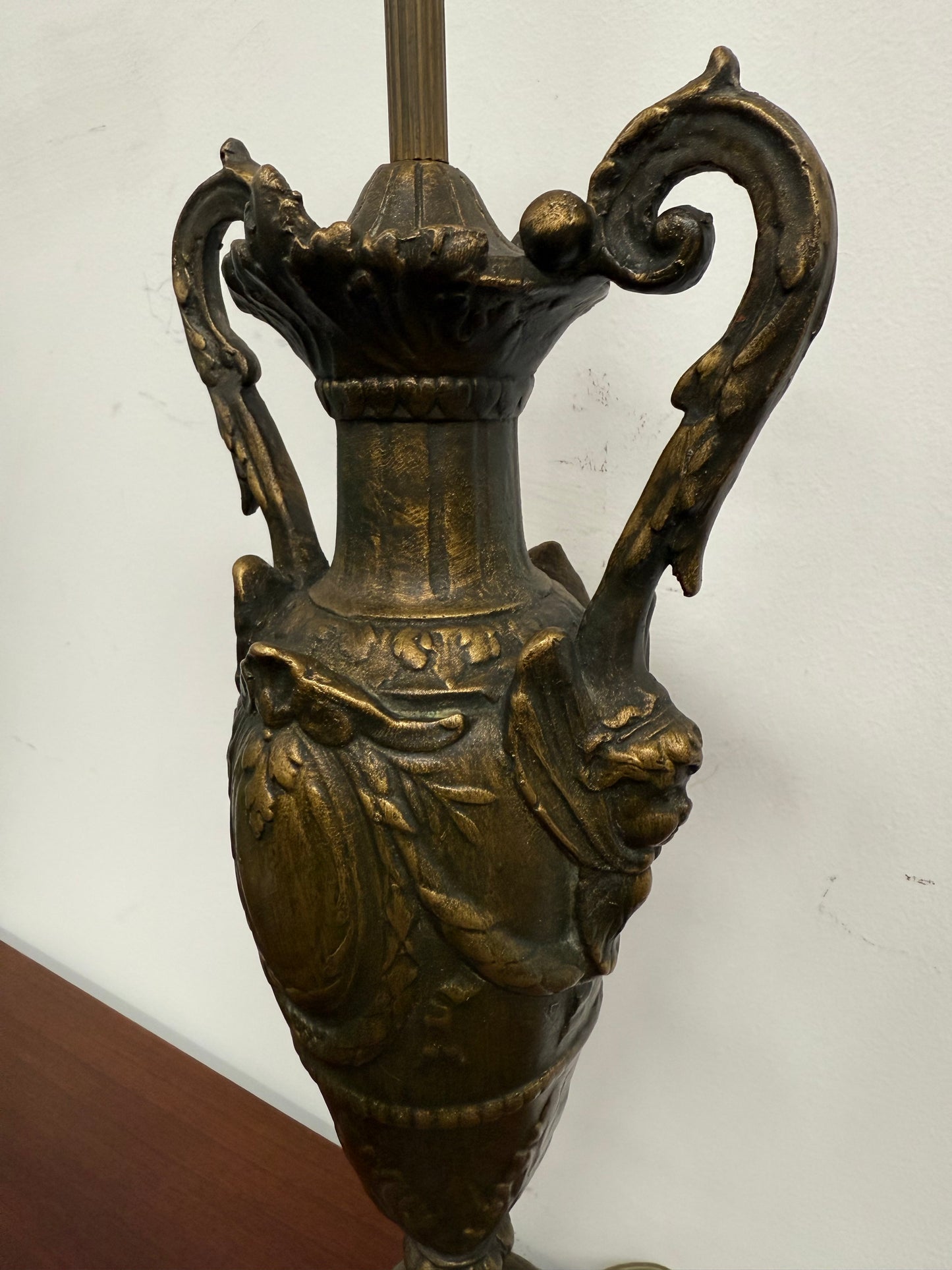 Elegant Gilt Metal & Marble Vintage Table Lamp