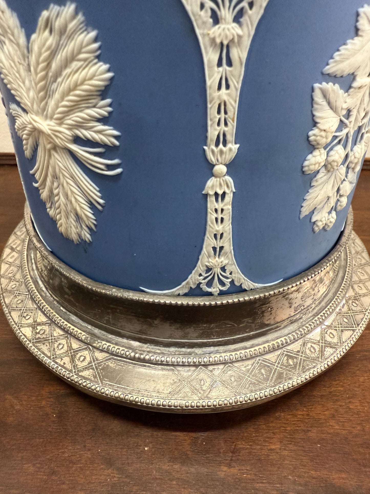 Attractive Jasper Ware & Silver Plated Biscuit Barrel