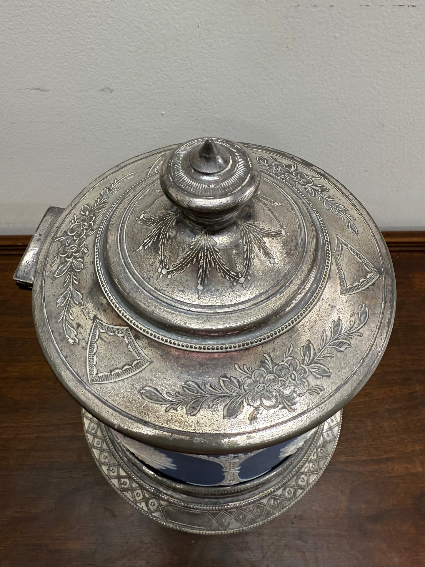 Attractive Jasper Ware & Silver Plated Biscuit Barrel