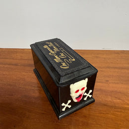 Vintage Novelty Cigarette Dispenser