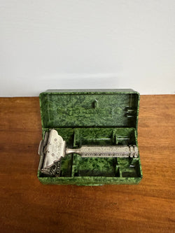 GEM 1912 Single Edge Razor in Bakelite Box | Antique & Vintage | Moonee Ponds Antiques | Australia Wide Delivery