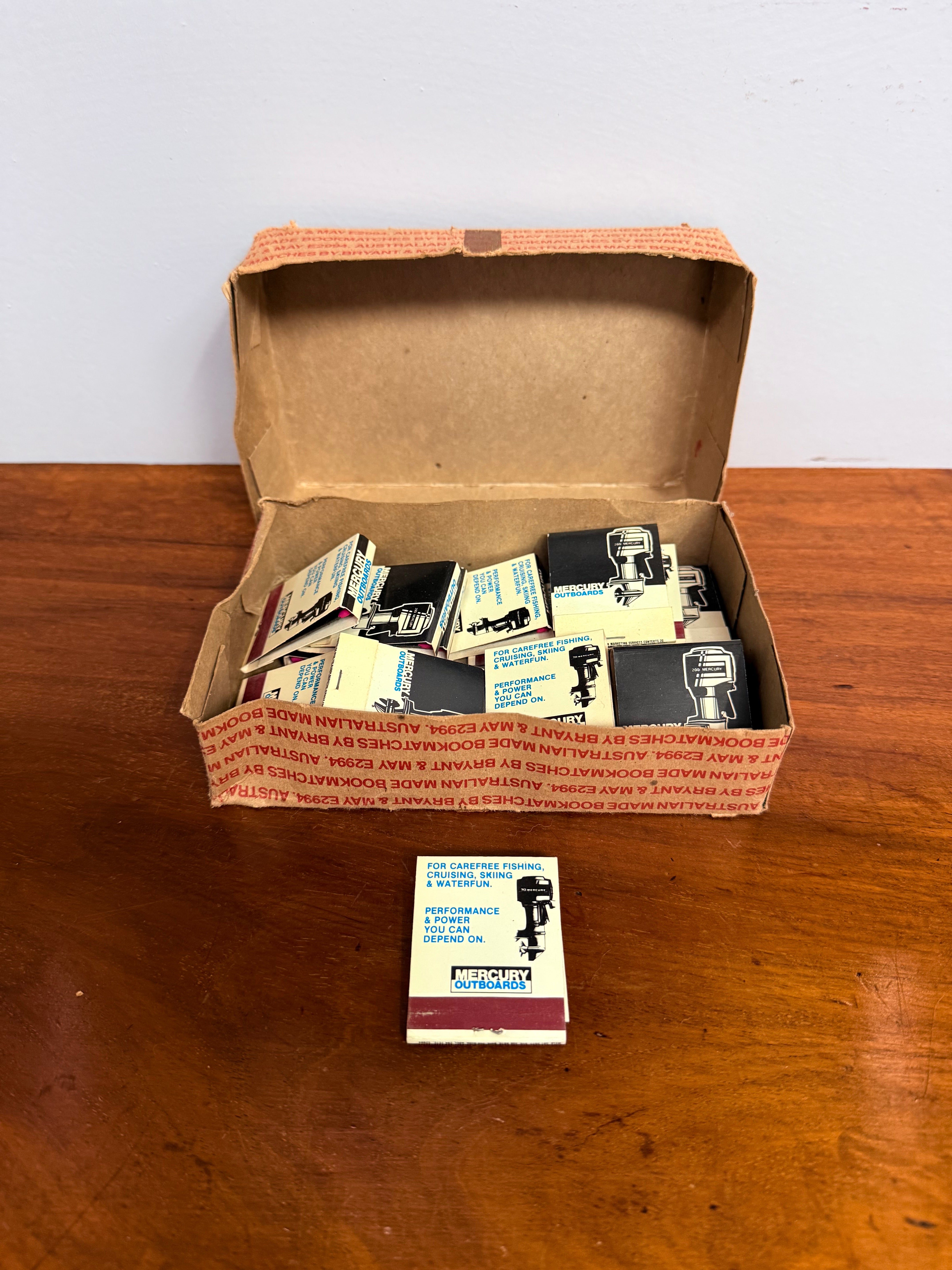 Vintage Bryant & May Australian BookMatches & Contents