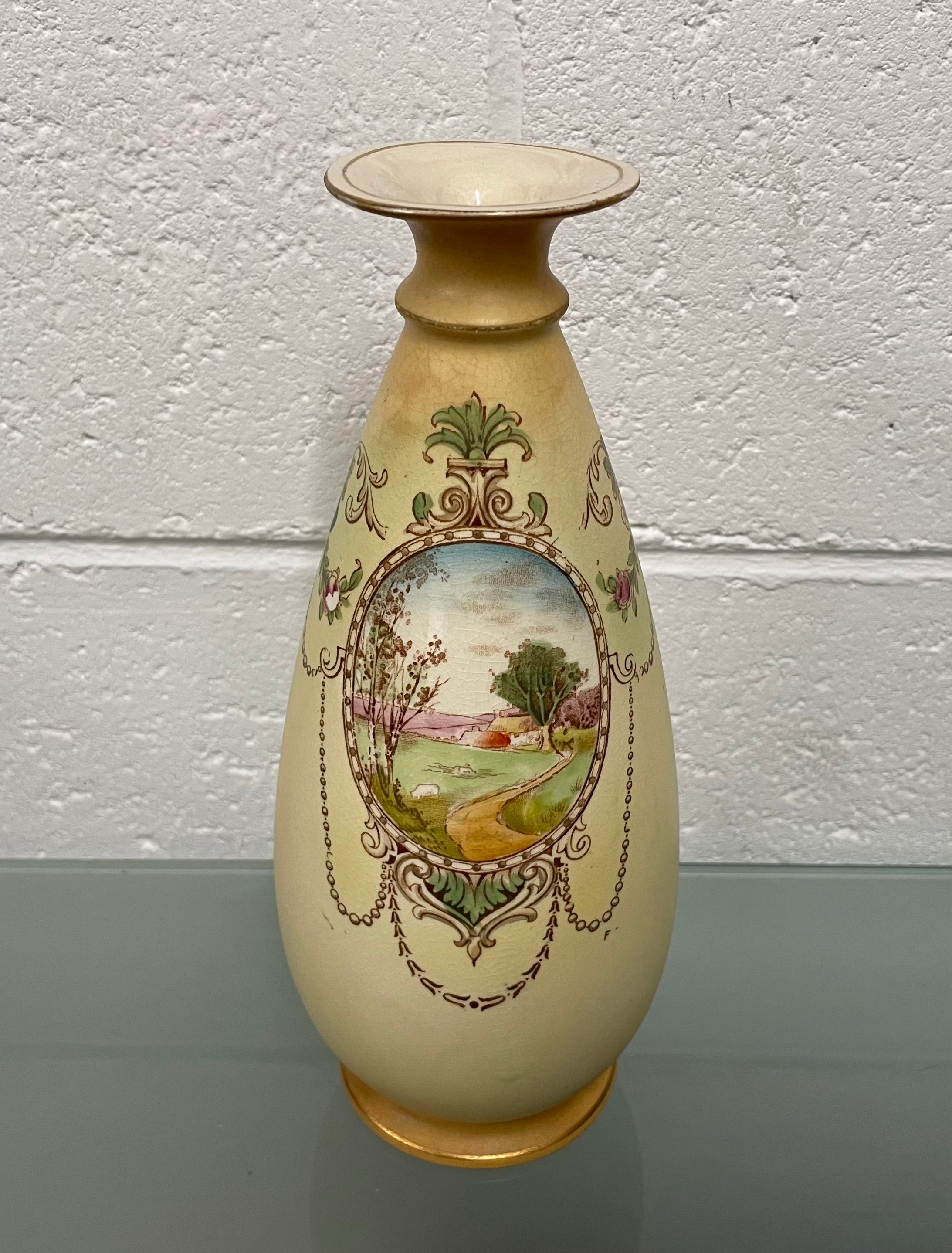 Pretty Edwardian English Vase | Antique & Vintage | Moonee Ponds Antiques | Australia Wide Delivery