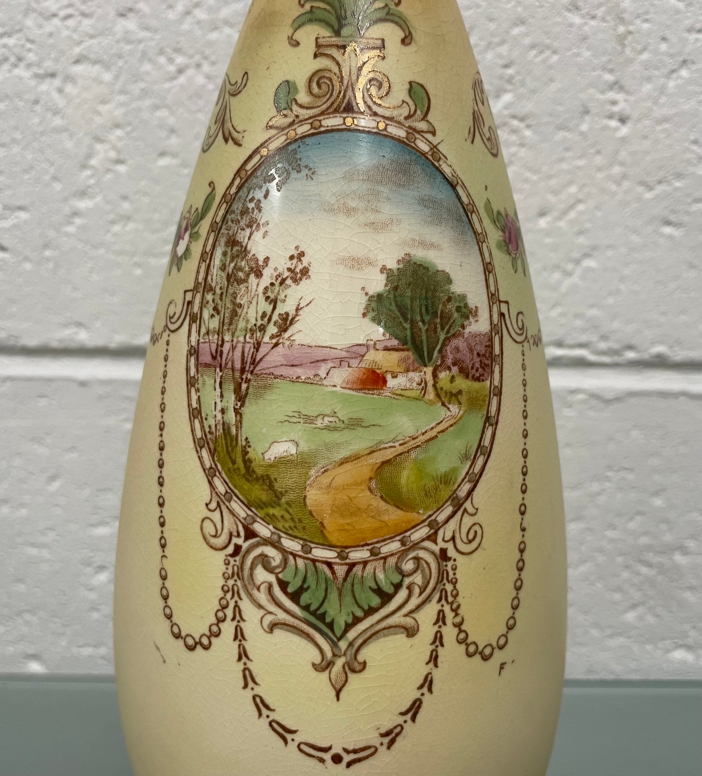 Pretty Edwardian English Vase