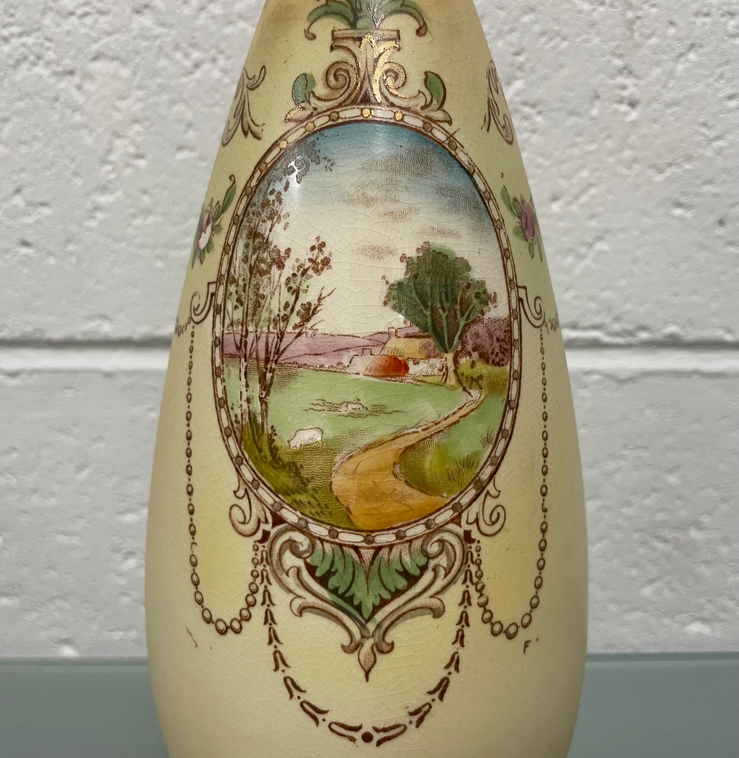 Pretty Edwardian English Vase