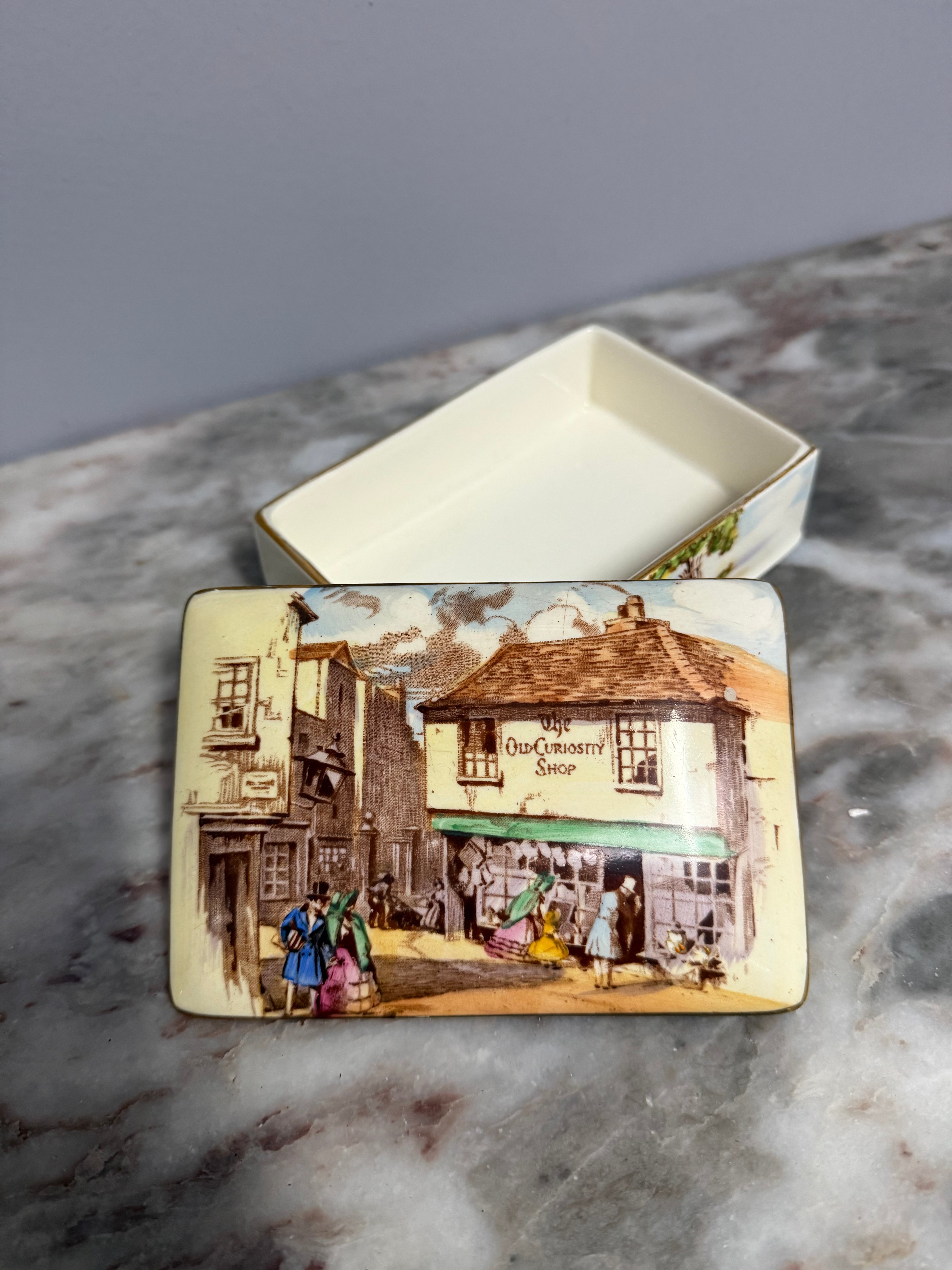 Vintage Royal Winton Old Curiosity Shop Trinket Box