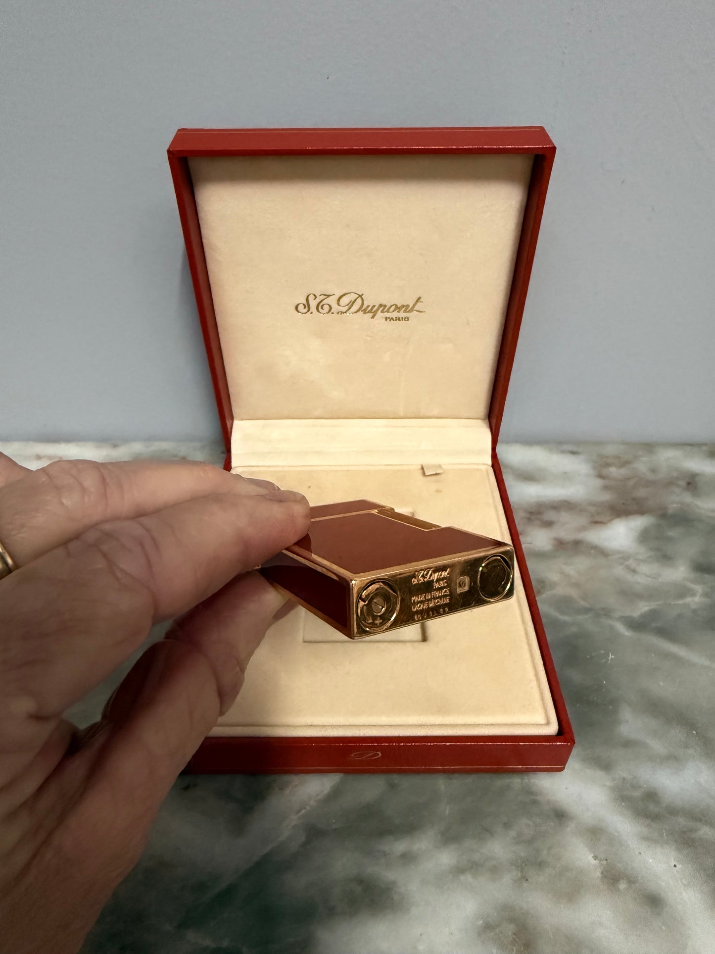 S.T.Dupont Pocket Lighter In Orig Box