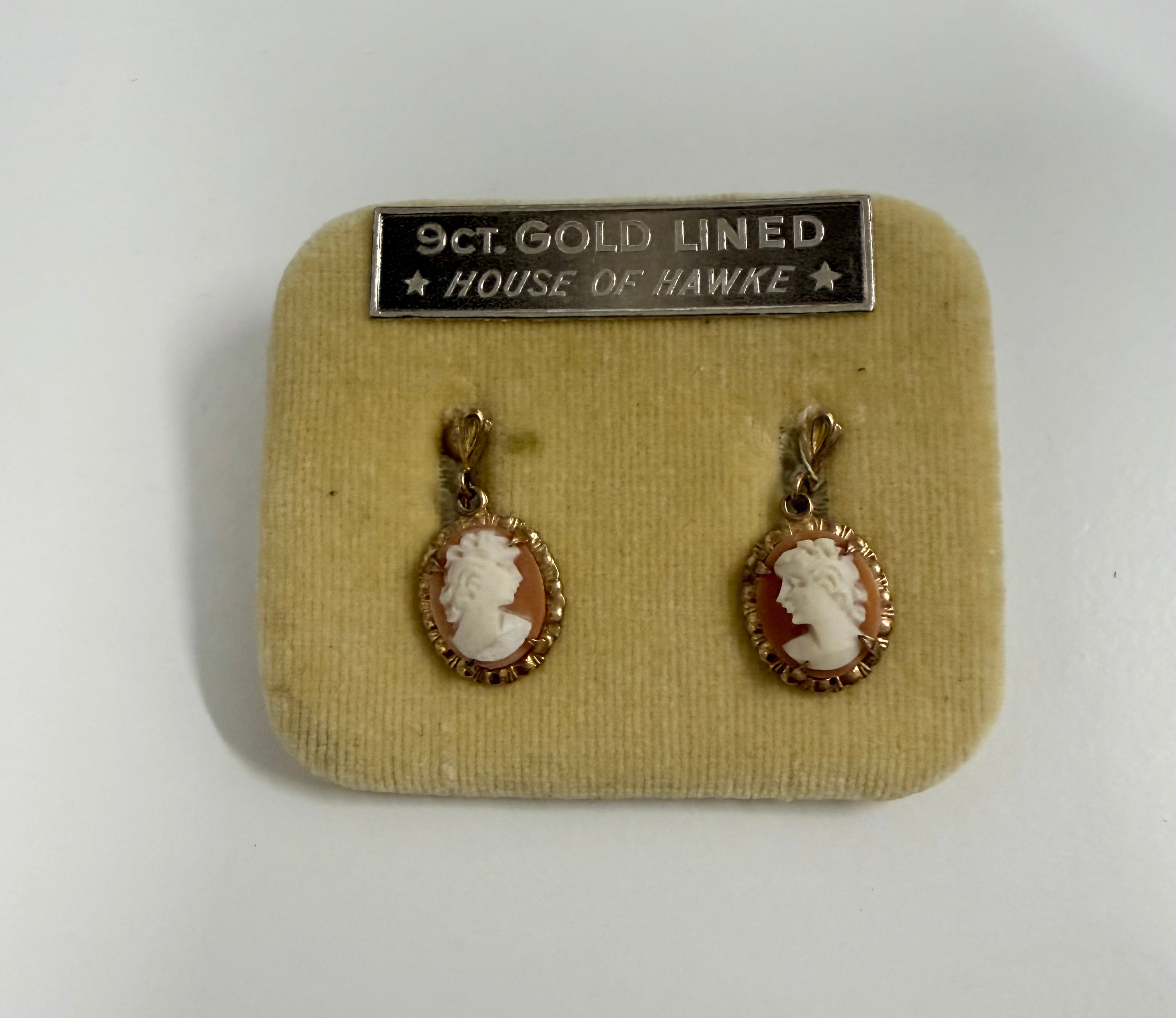 Vintage 9 Carat Gold Lined Cameo Earrings