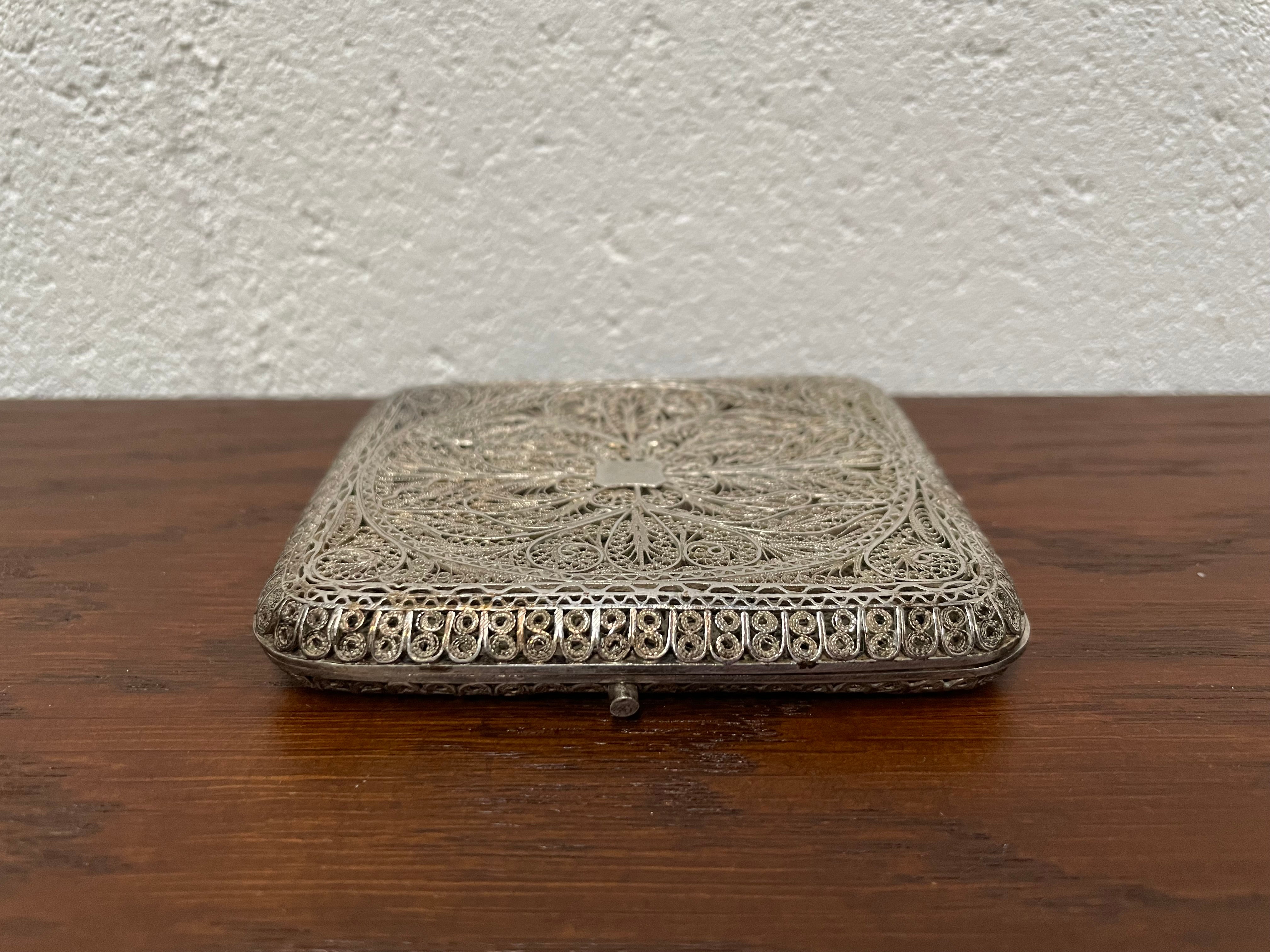 Antique Filigree Silver Case "Continental"