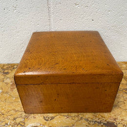 Large Vintage Maple Wooden Hinged Box