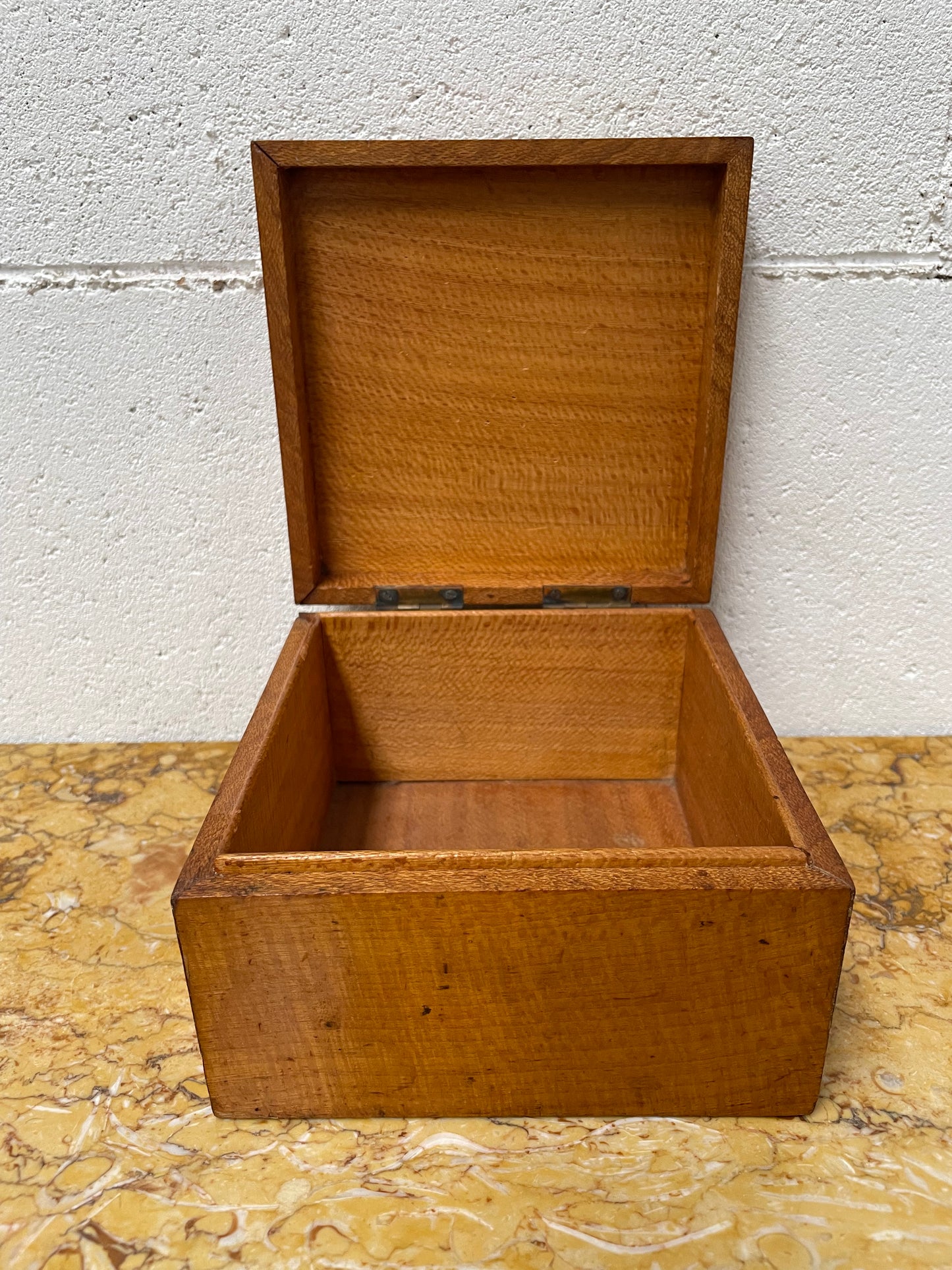 Large Vintage Maple Wooden Hinged Box