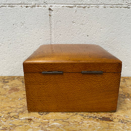 Large Vintage Maple Wooden Hinged Box