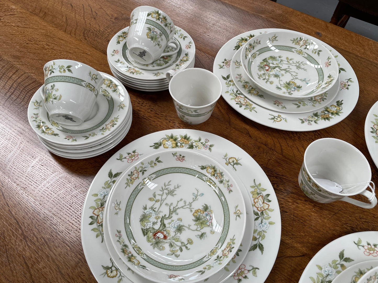 Royal Doulton Fine China Made in England Set for Six- Pattern Tonkin TC1107