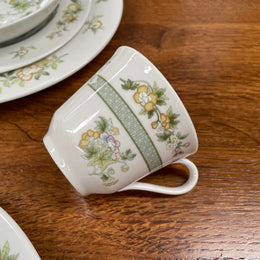 Royal Doulton Fine China Made in England Set for Six- Pattern Tonkin TC1107