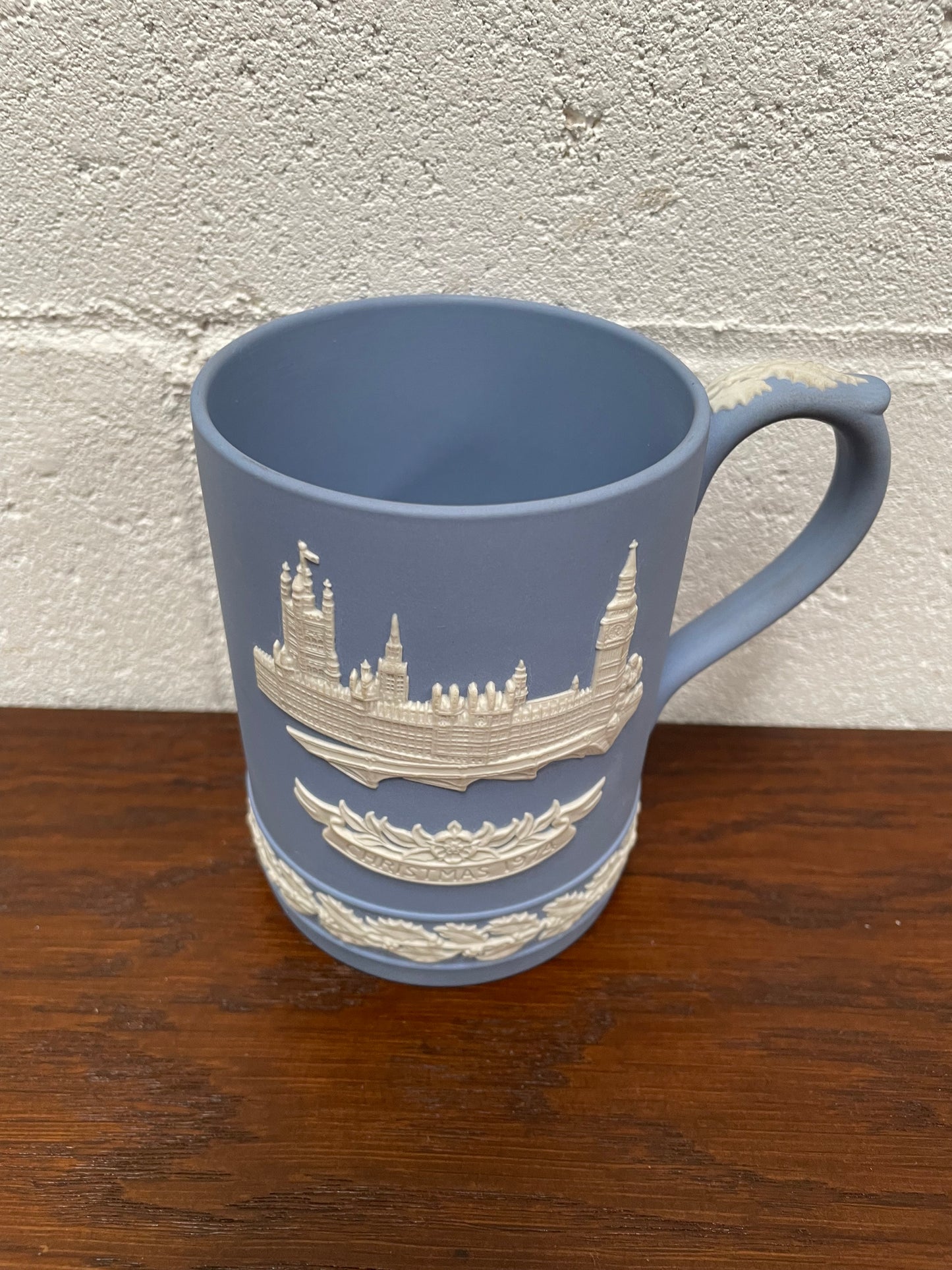 Wedgewood Christmas 1974 Mug with "Houses of Parliament". In good original condition.