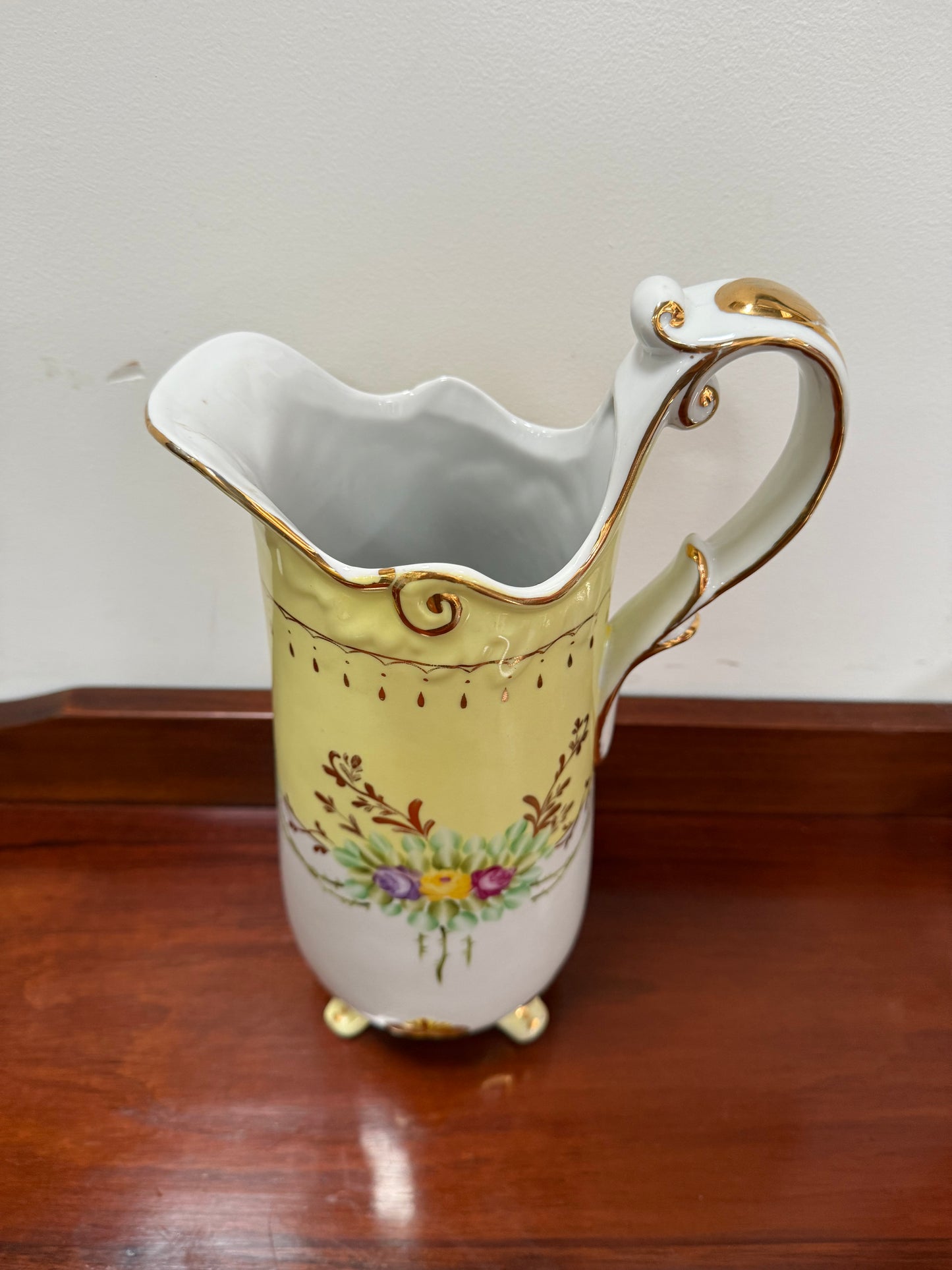 English Vintage Country Fulham Vase/Jug