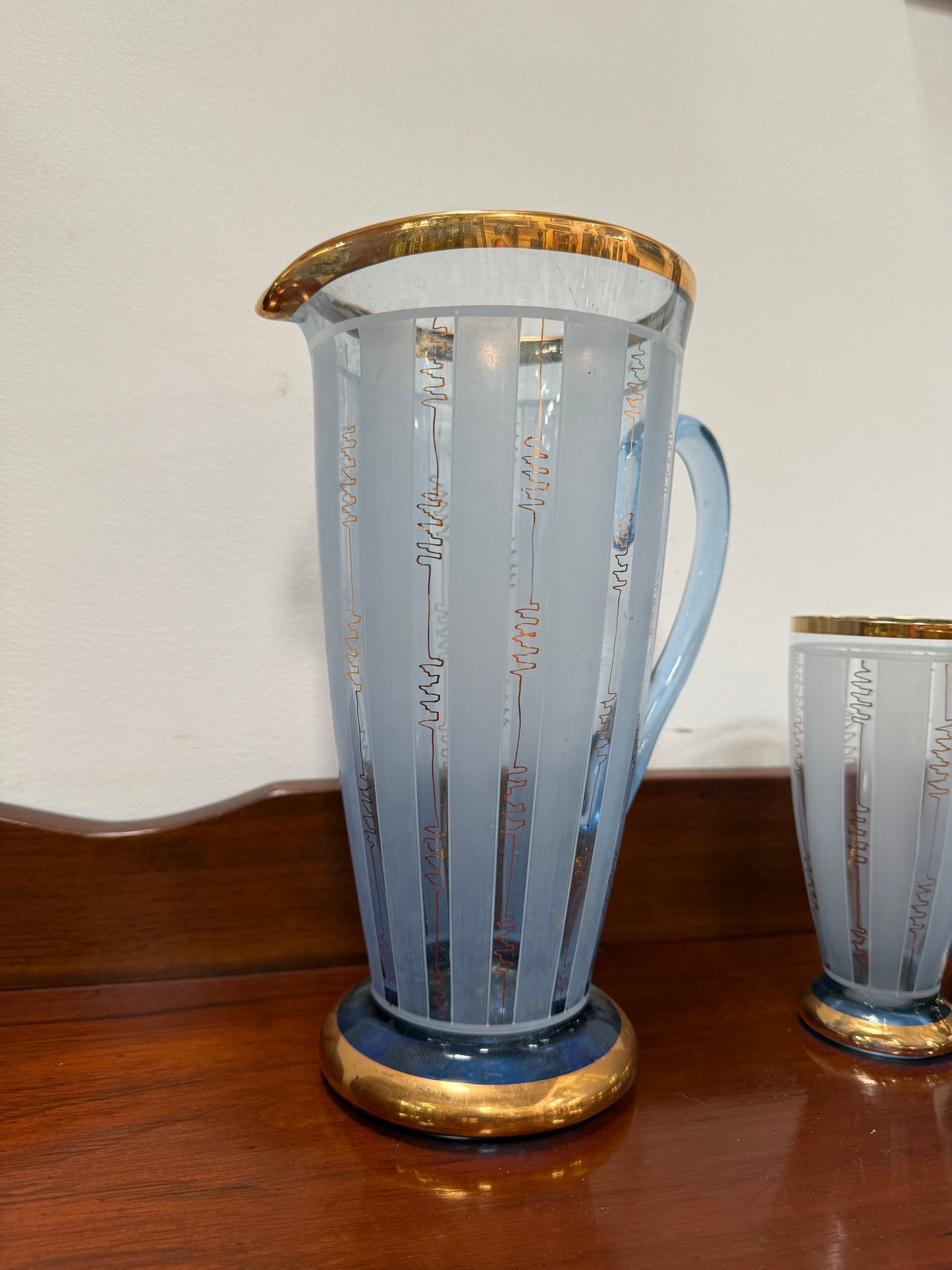 Quality Art Deco Style Lemonade Set Of Jug & 4 Glasses