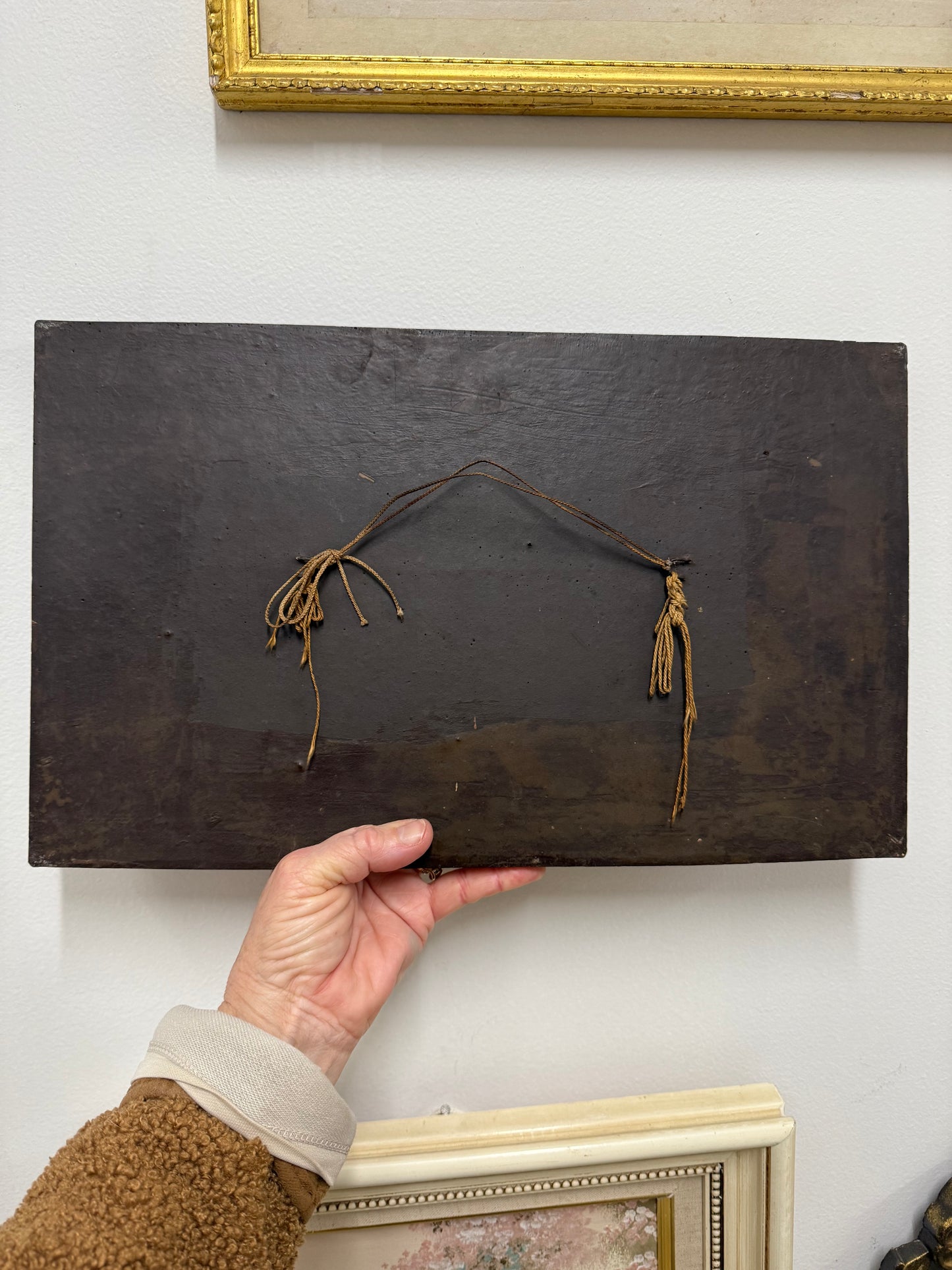 Vintage Wall Plaque Featuring Medieval Battle