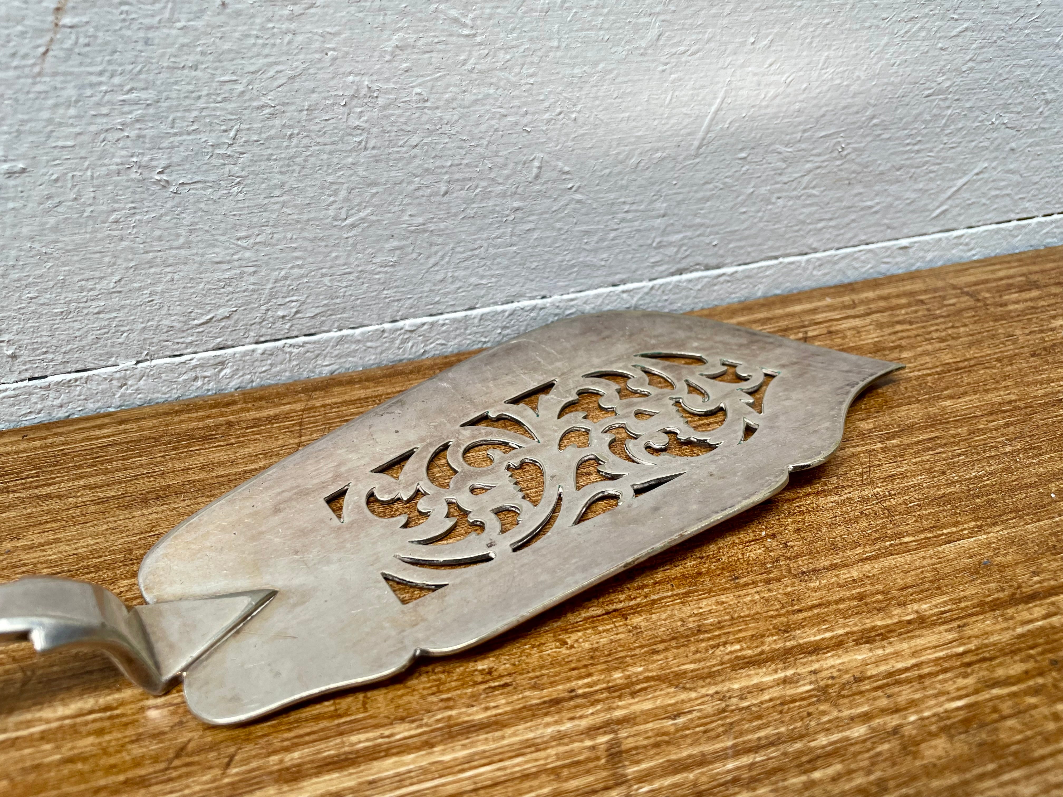 Antique Silver Plate Fish Server | Antique & Vintage | Moonee Ponds Antiques | Australia Wide Delivery