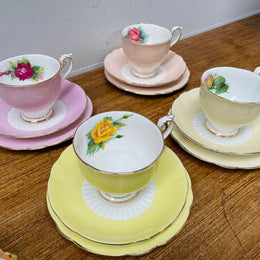 Vintage Set of 6 Roslyn China Trios