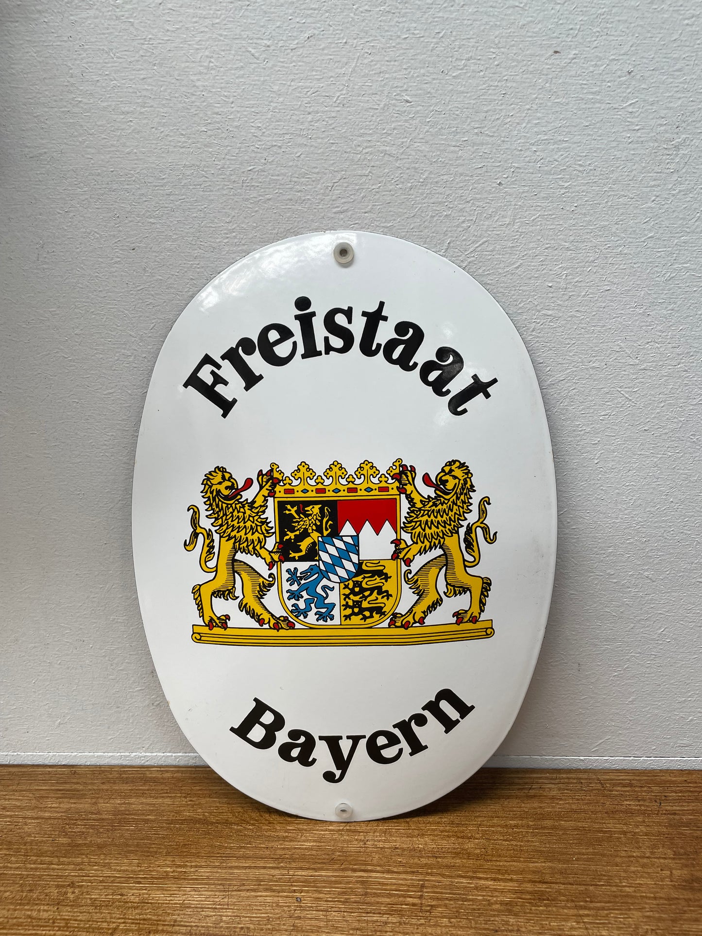 Vintage Enamel Sign "Freistaat Bayern" Coat of Arms of Bavaria