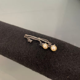 Selection Of Vintage Sterling Silver & Cultured Pearl Brooches