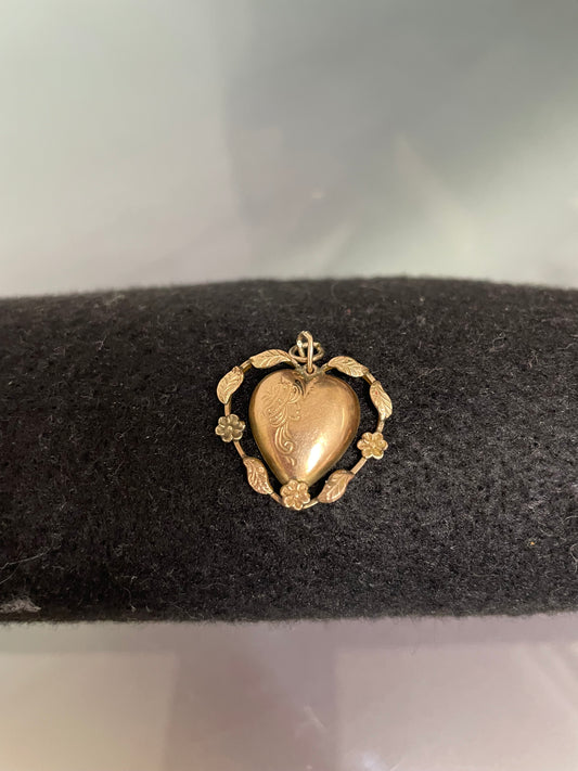 Vintage 9ct Lined Gold Heart Pendant