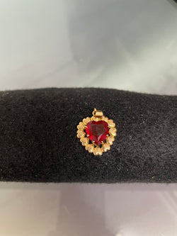 Vintage 9ct Gold Lined Red Stone Pendant | Antique & Vintage | Moonee Ponds Antiques | Australia Wide Delivery