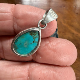 Vintage Silver & Abalone Shell Pendnat